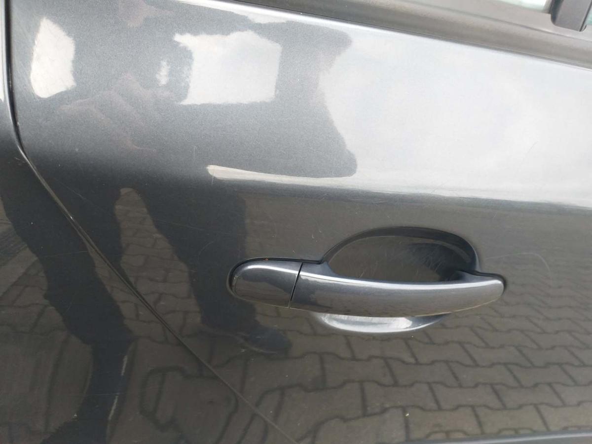 Skoda Fabia 2 5J original Tür hinten rechts LF8J Anthrazitgrau Kombi Rohbau Bj.2009